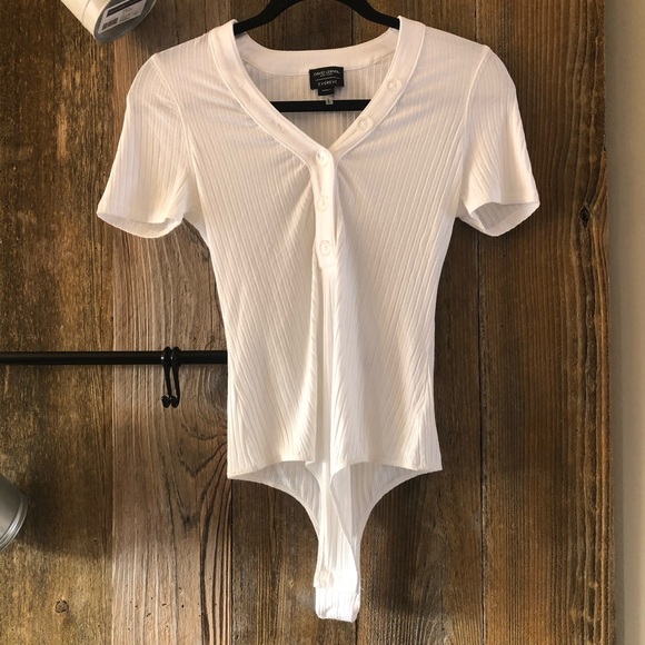 NWOT | David Lerner | White Ribbed Henley Bodysuit - Picture 3 of 7